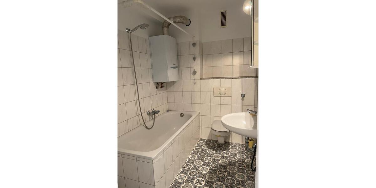 Etagenwohnung Wuppertal Lichtenplatz - 2.5 Zimmer, 61 m&sup2;, 520&euro; | Angebot:26042238