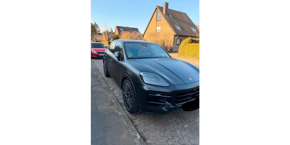 Porsche Cayenne 59.000 km 106.700 &euro; Düsseldorf 40217