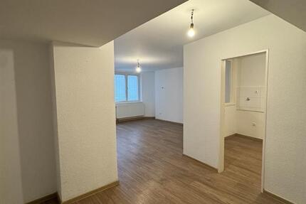 Wohnung Düsseldorf Stadtbezirk 2 - 2 Zimmer, 74 m&sup2;, 795&euro; | Angebot:26295382