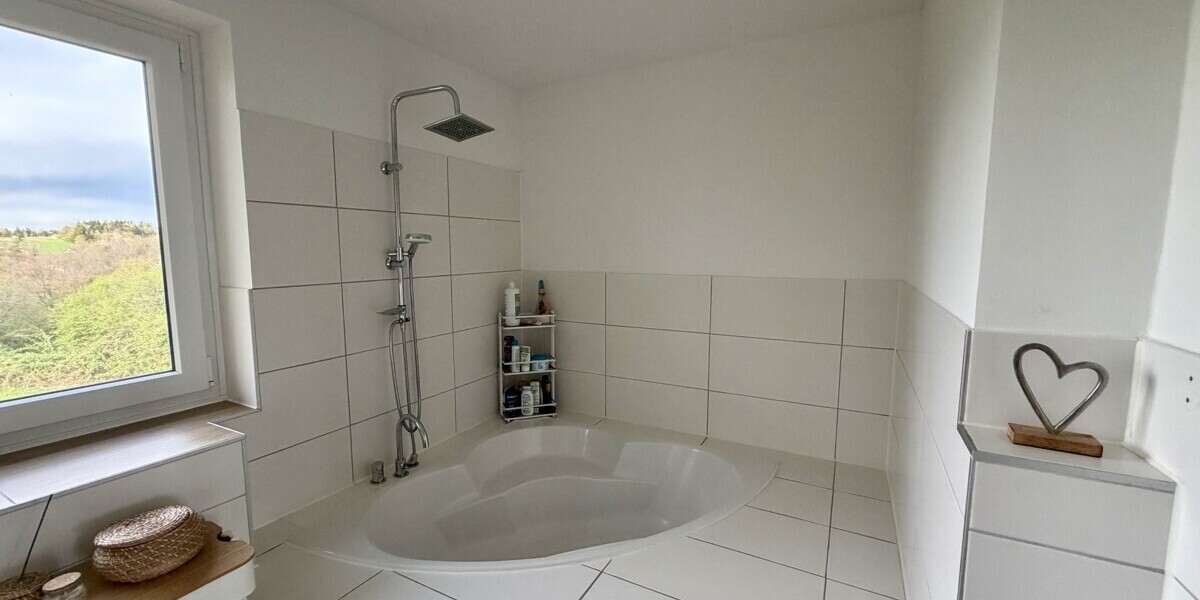 PROVISIONSFREI! 3-Zi-Wohnung in Lev.-Pattscheid, idyllisch gelegen nahe Diepentalsperre! - Etagenwohnung Leverkusen / Bergisch Neukirchen Bergisch Neukirchen | Angebot:26235294