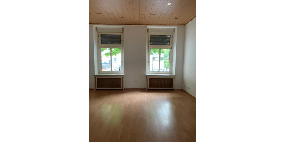 Erdgeschoßwohnung Wuppertal Unterbarmen - 3 Zimmer, 100 m&sup2;, 800&euro; | Angebot:23904688