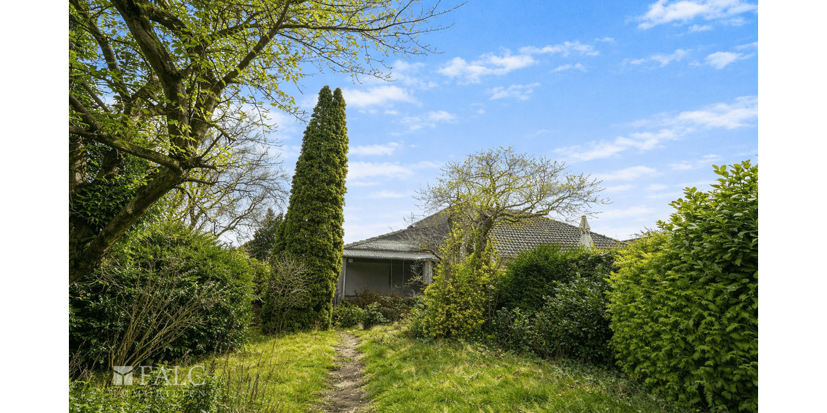 Einfamilienhaus Köln Vogelsang - 7 Zimmer, 130 m&sup2;, 670.000&euro; | Angebot:25743069