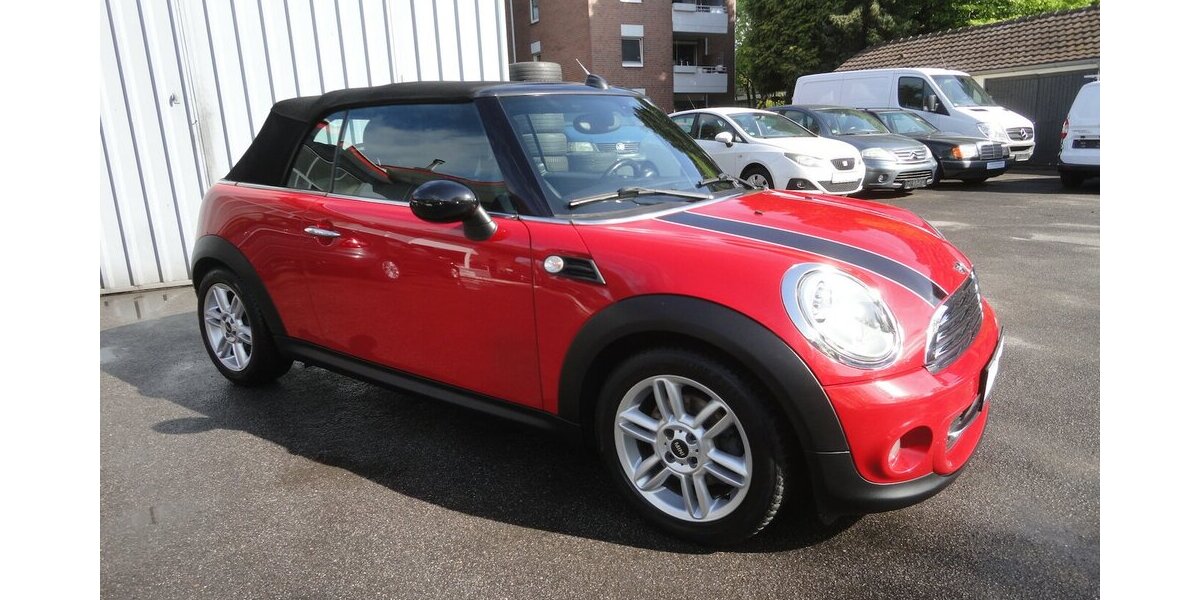 Mini Cooper Cabrio Chili Navi Xenon Leder Klima SHZ 81.000 km 8.950 &euro; Neuss 41462