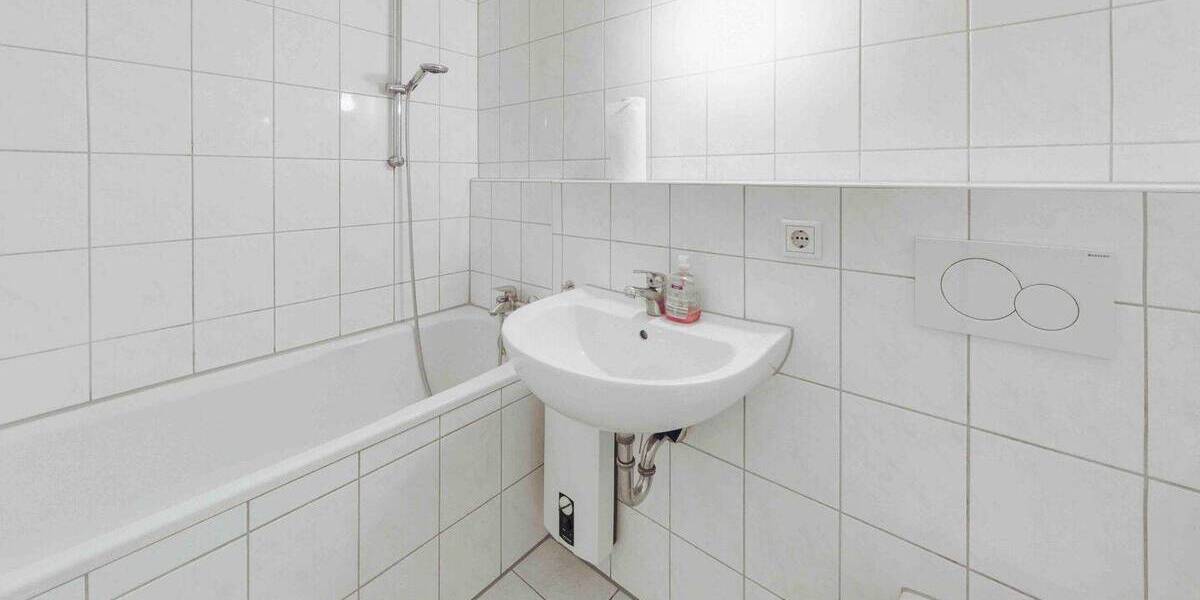 Etagenwohnung Leverkusen Steinbüchel - 3 Zimmer, 80 m&sup2;, 179.000&euro; | Angebot:26218932