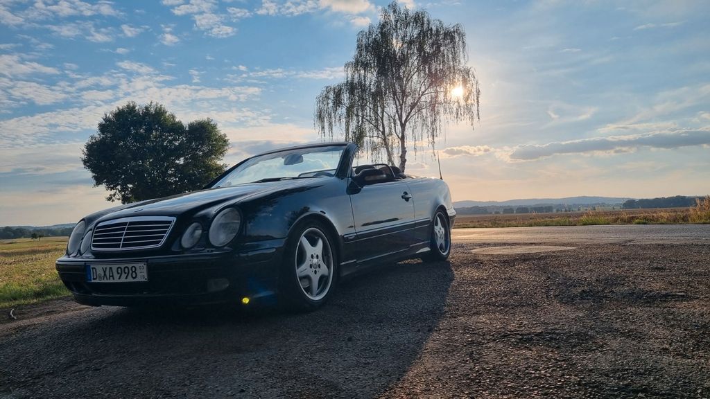 Mercedes-Benz CLK 320 197.000 km 9.999 &euro; Düsseldorf 40625
