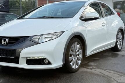 Honda Civic 172.000 km 6.700 &euro; Hilden 40721