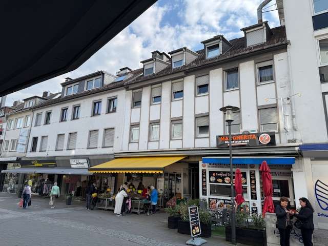 Etagenwohnung Solingen - 4 Zimmer, 120 m&sup2;, 960&euro; | Angebot:26271096