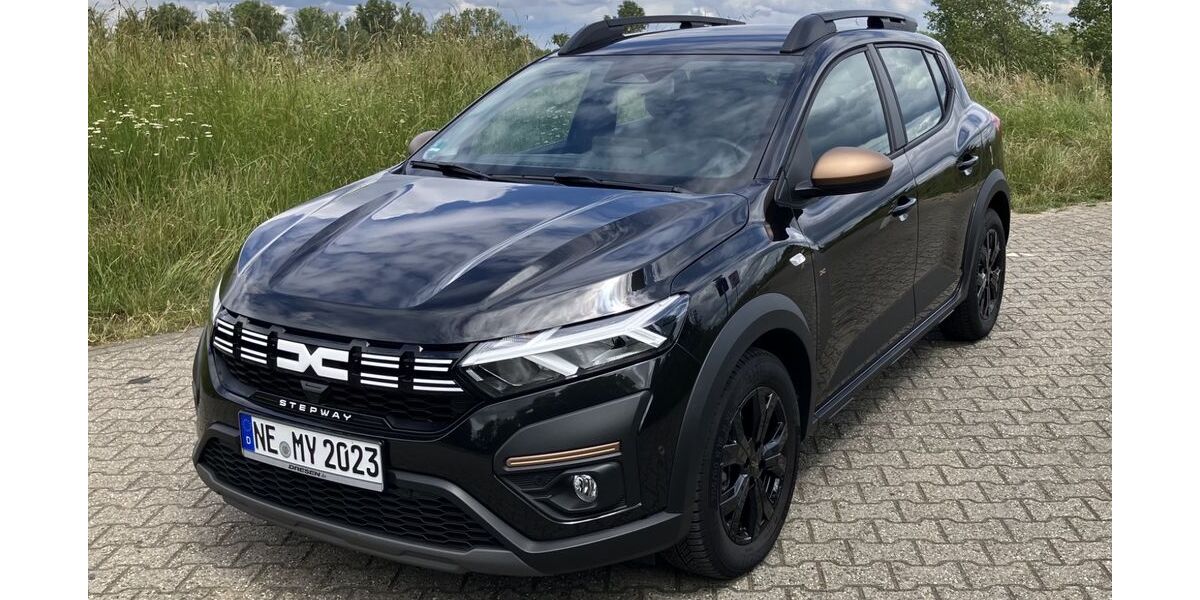 Dacia Sandero 4.842 km 16.900 &euro; Dormagen 41541