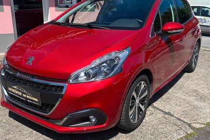Peugeot 208 15.500 km 11.950 &euro; Wuppertal 42329