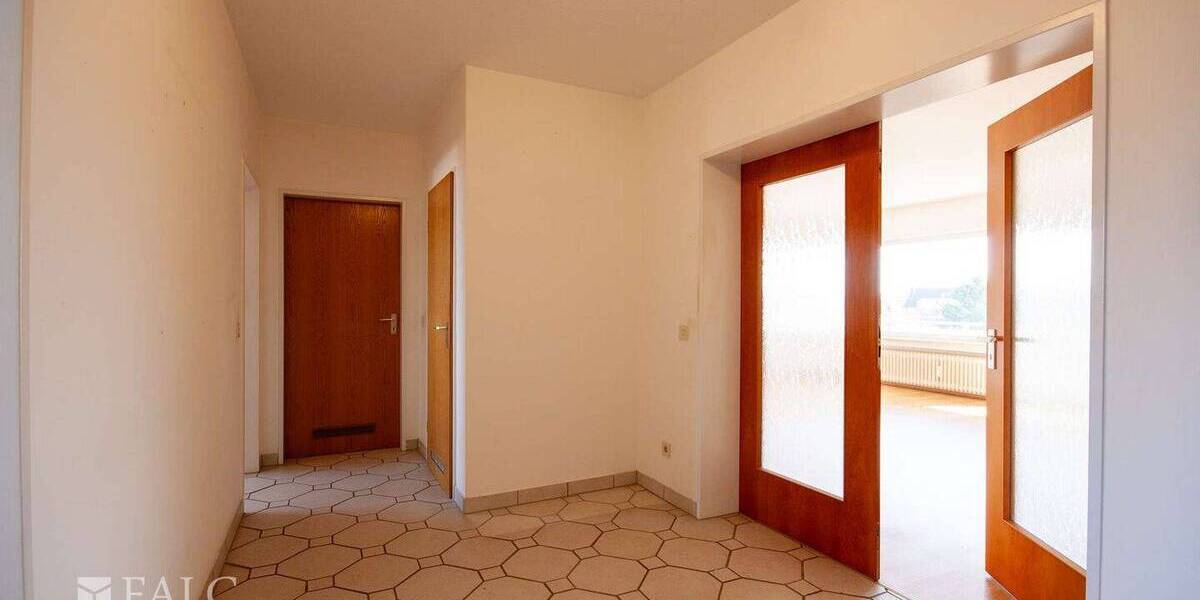Etagenwohnung Frechen Königsdorf - 3 Zimmer, 103 m&sup2;, 315.000&euro; | Angebot:25929470