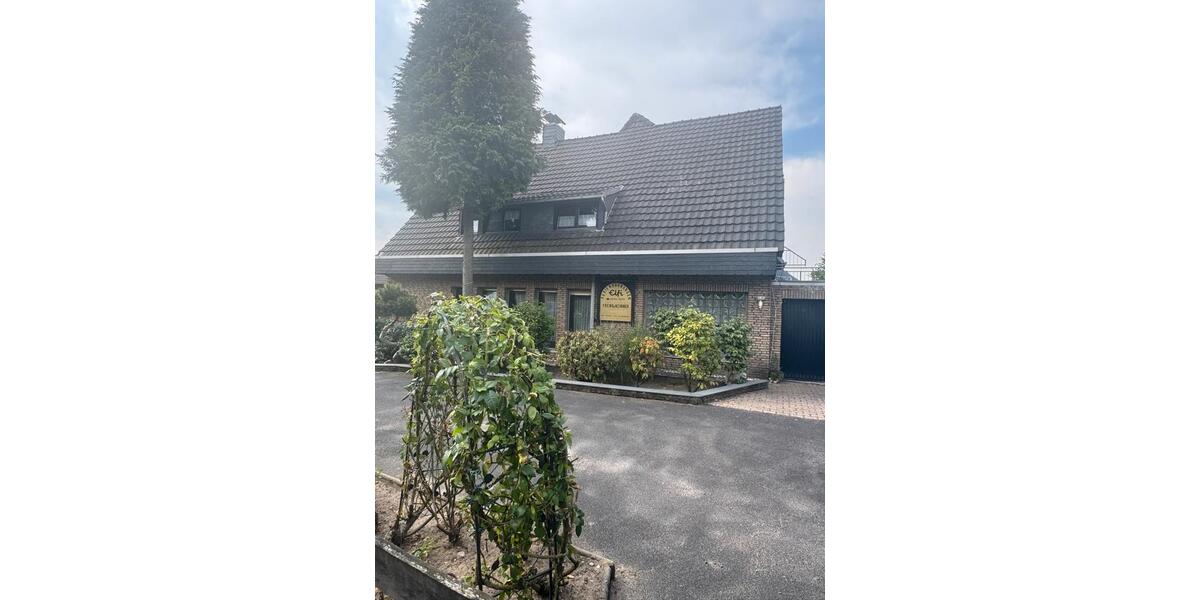 Mehrfamilienhaus, Wohnhaus Langenfeld (Rheinland) - 1.600.000&euro; | Angebot:27096845
