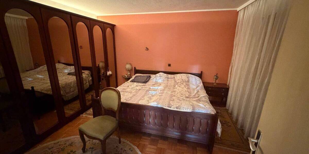 Mehrfamilienhaus, Wohnhaus Köln Vogelsang - 7 Zimmer, 171 m&sup2;, 795.000&euro; | Angebot:26093976