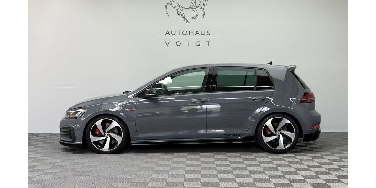 VW Golf 68.400 km 28.600 &euro; Radevormwald 42477