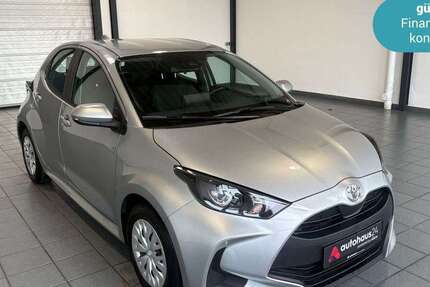 Toyota Yaris 39.235 km 11.990 &euro; Wuppertal - Barmen 42287