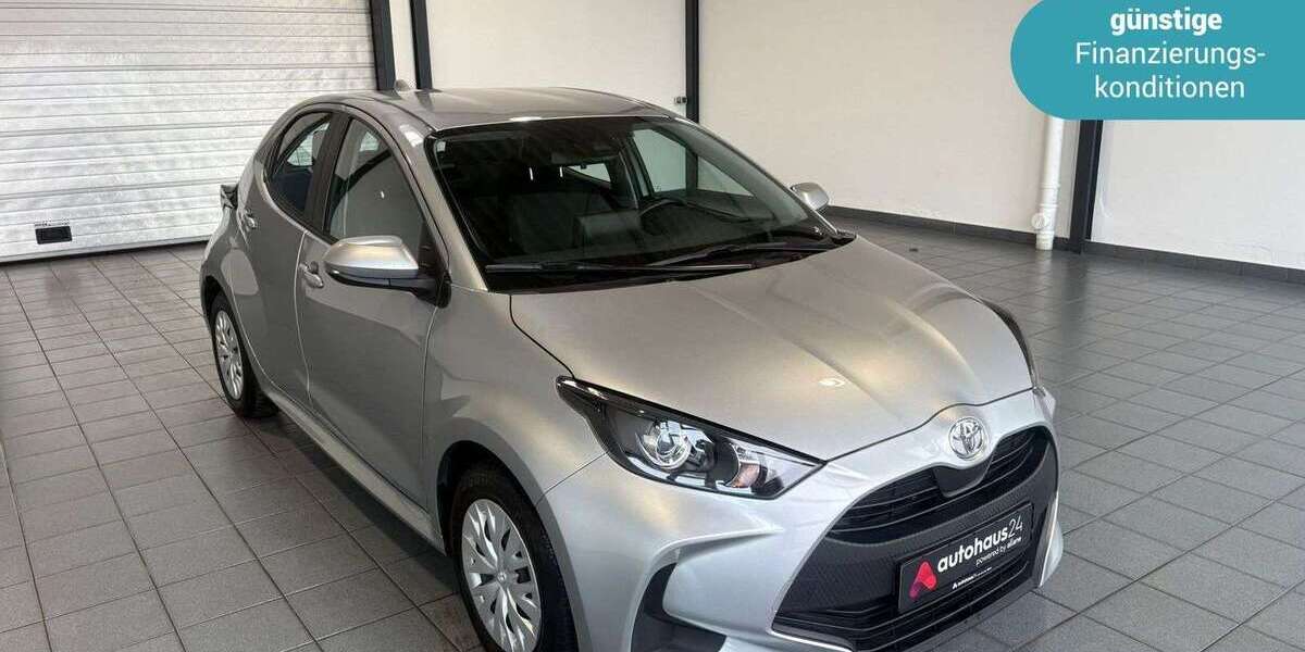 Toyota Yaris 39.235 km 11.990 &euro; Wuppertal - Barmen 42287