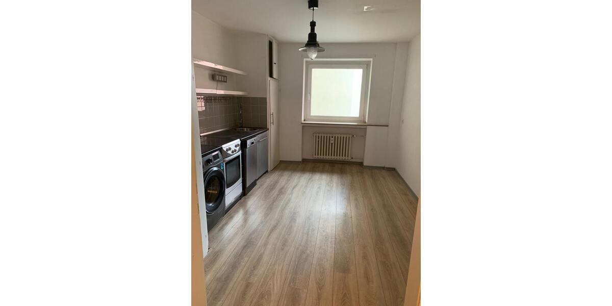Etagenwohnung Köln Innenstadt - 2 Zimmer, 63 m&sup2;, 1.163&euro; | Angebot:24886194