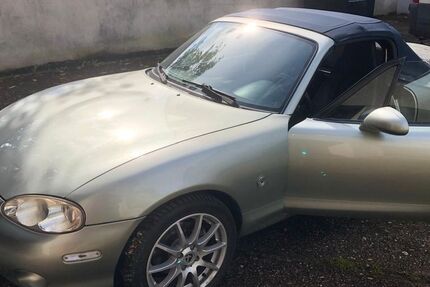 Mazda MX-5 152.000 km 10.999 &euro; Leverkusen 51371