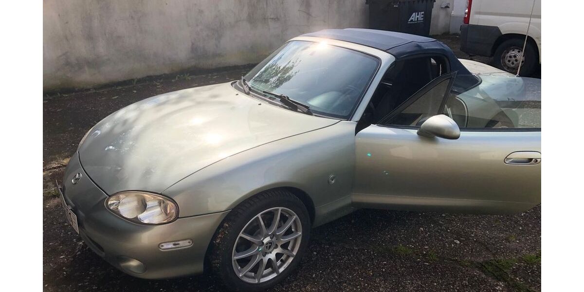 Mazda MX-5 152.000 km 10.999 &euro; Leverkusen 51371