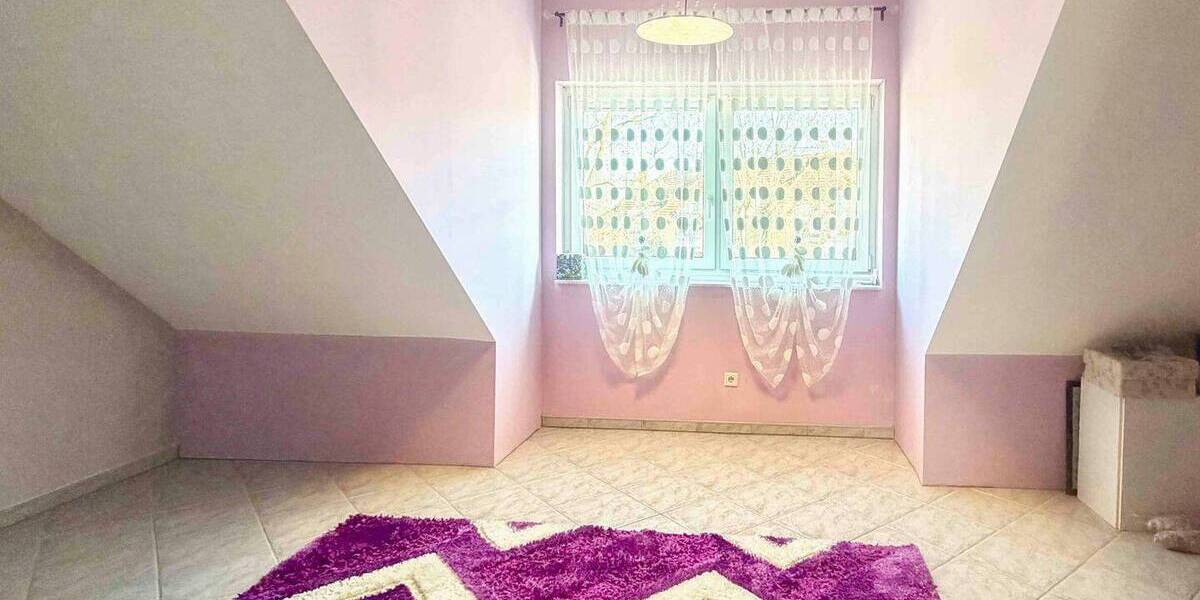 Einfamilienhaus Köln Blumenberg - 7 Zimmer, 665.000&euro; | Angebot:26259219