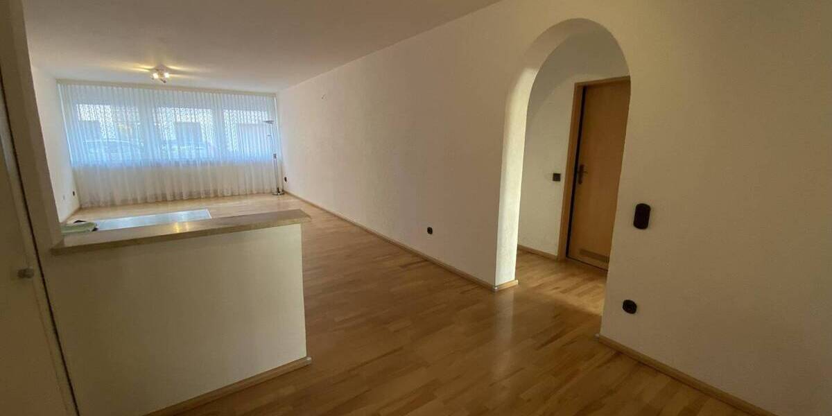 Etagenwohnung Düsseldorf Wersten - 3 Zimmer, 87 m&sup2;, 325.000&euro; | Angebot:26131810