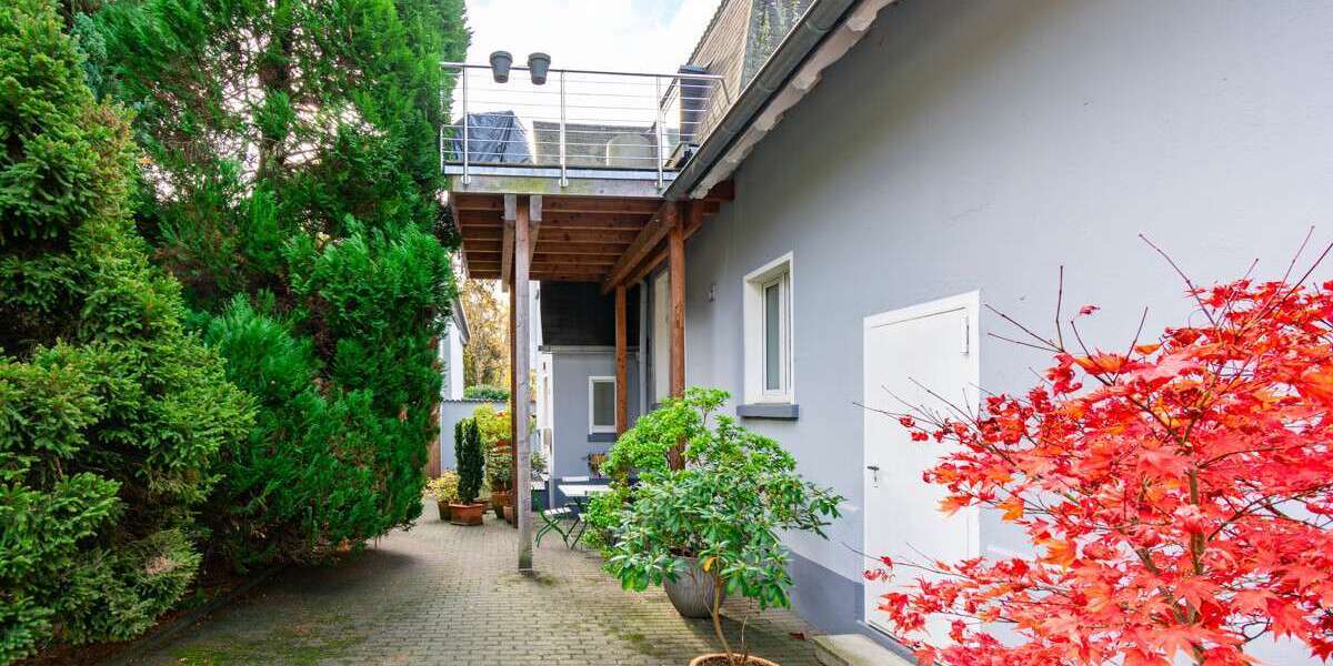 Etagenwohnung Solingen Aufderhöhe - 4 Zimmer, 151 m&sup2;, 385.000&euro; | Angebot:25472207