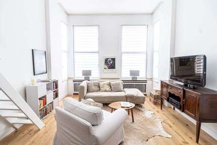 Zimmer Düsseldorf Stadtbezirk 2 - 1 Zimmer, 1.400&euro; | Angebot:27527876
