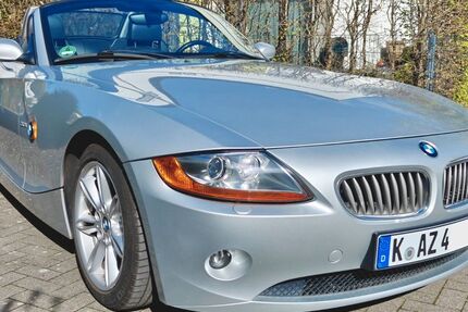 BMW Z4 208.000 km 12.950 &euro; Köln 51107