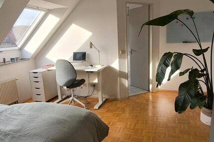Wohnung Düsseldorf Stadtbezirk 7 - 2.5 Zimmer, 76 m&sup2;, 900&euro; | Angebot:27579377