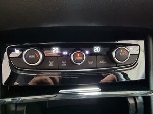 Opel Grandland X Innovation Plug-in-Hybrid Navi Kam PDC 32.785 km 18.980 &euro; HAAN 42781