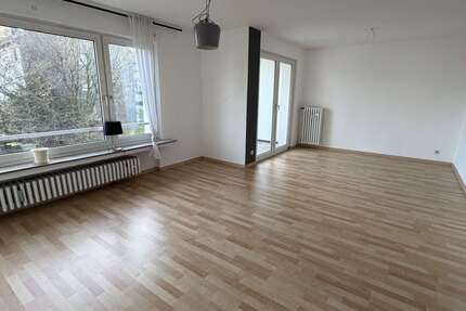 Wohnung Velbert Pöthen - 2 Zimmer, 68 m&sup2;, 612&euro; | Angebot:25721358