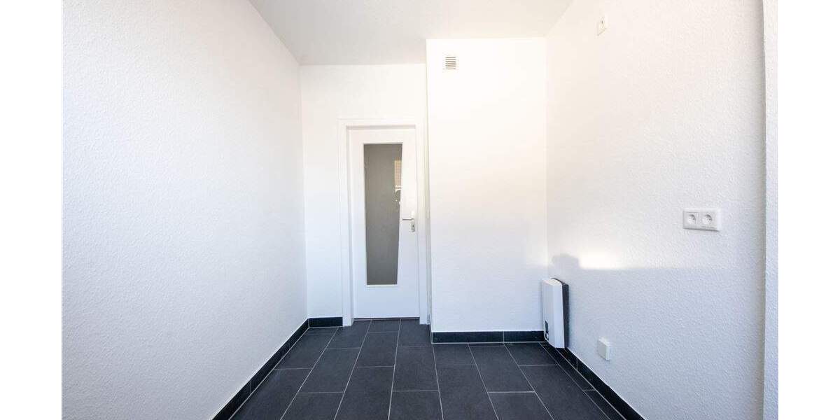 Etagenwohnung Düsseldorf Golzheim - 2 Zimmer, 359.990&euro; | Angebot:25778707