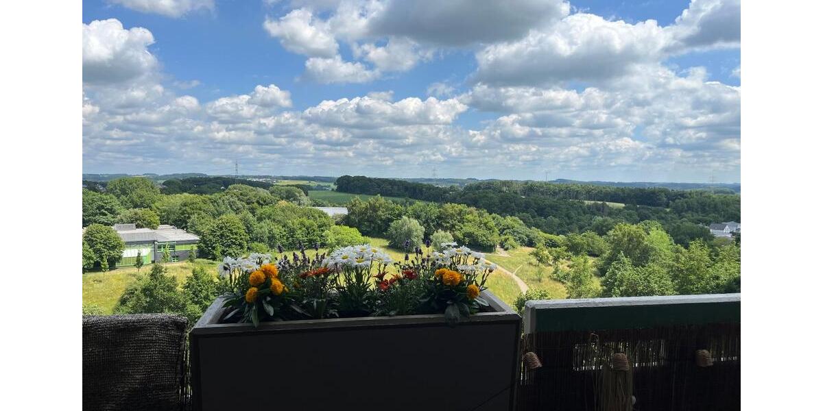 Etagenwohnung Radevormwald - 1 Zimmer, 82 m&sup2;, 585&euro; | Angebot:25174373