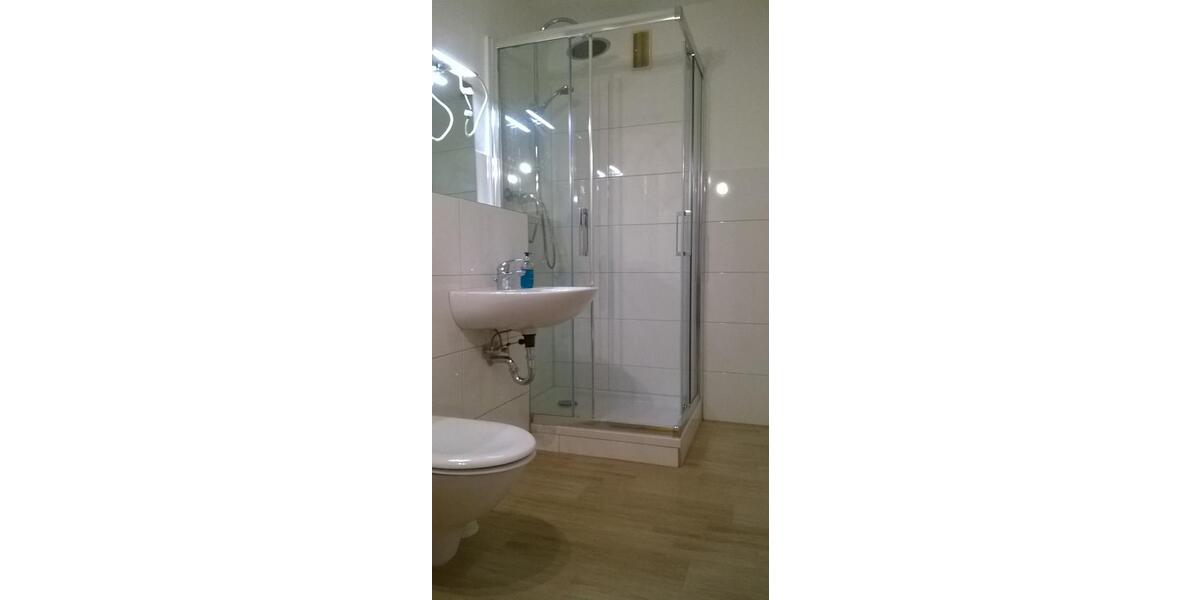 Dachgeschoßwohnung Meerbusch - 3 Zimmer, 51 m&sup2;, 219.000&euro; | Angebot:25084845