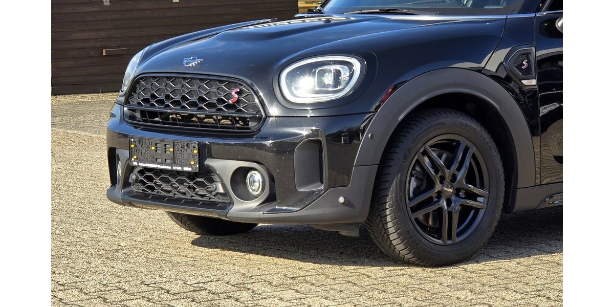 Mini Cooper S Countryman Automatik|LED|Kamera|Panorma 79.798 km 23.900 &euro; Wermelskirchen 42929