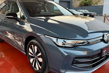 VW Golf 29.502 km 22.990 &euro; Düsseldorf 40589