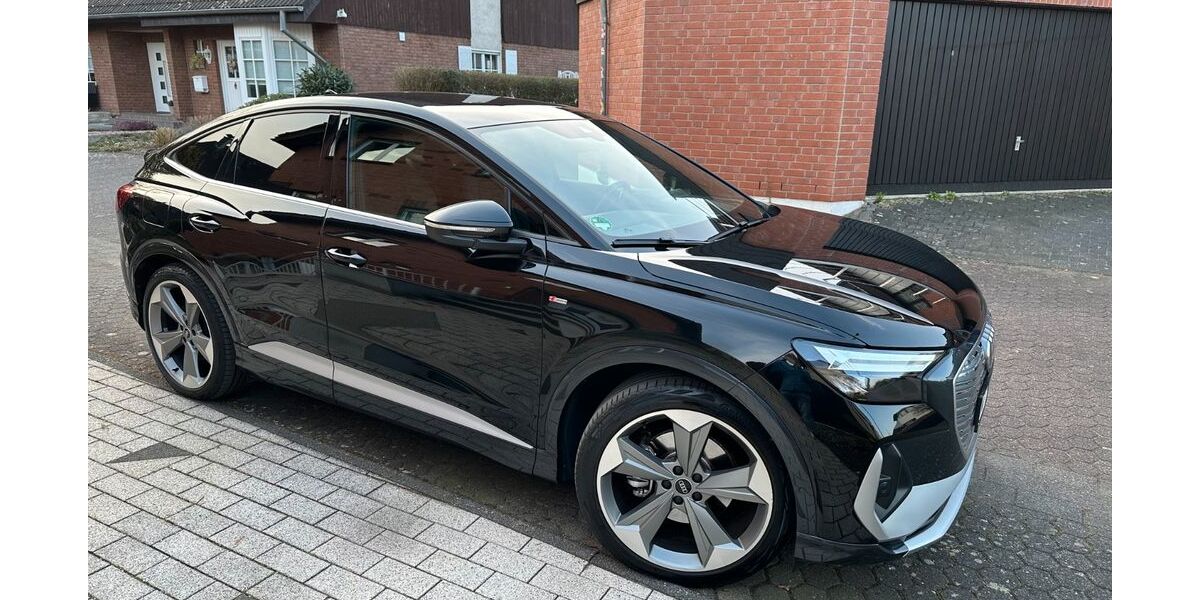 Audi Q4 e-tron 72.500 km 28.500 &euro; Köln 51143