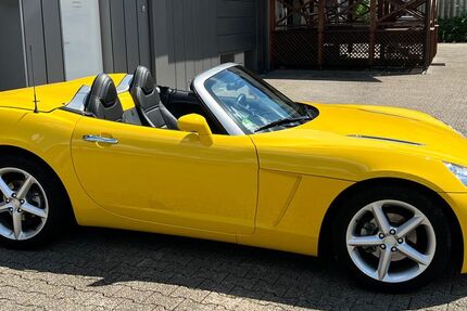 Opel GT 22.400 km 19.900 &euro; Wuppertal 42389