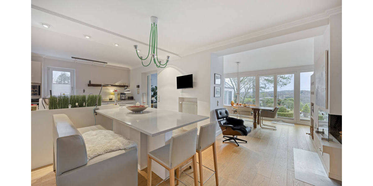 Stilvolles Wohnen mit guter Verkehrsanbindung - Mehrfamilienhaus, Wohnhaus Wuppertal Barmen | Angebot:24140375