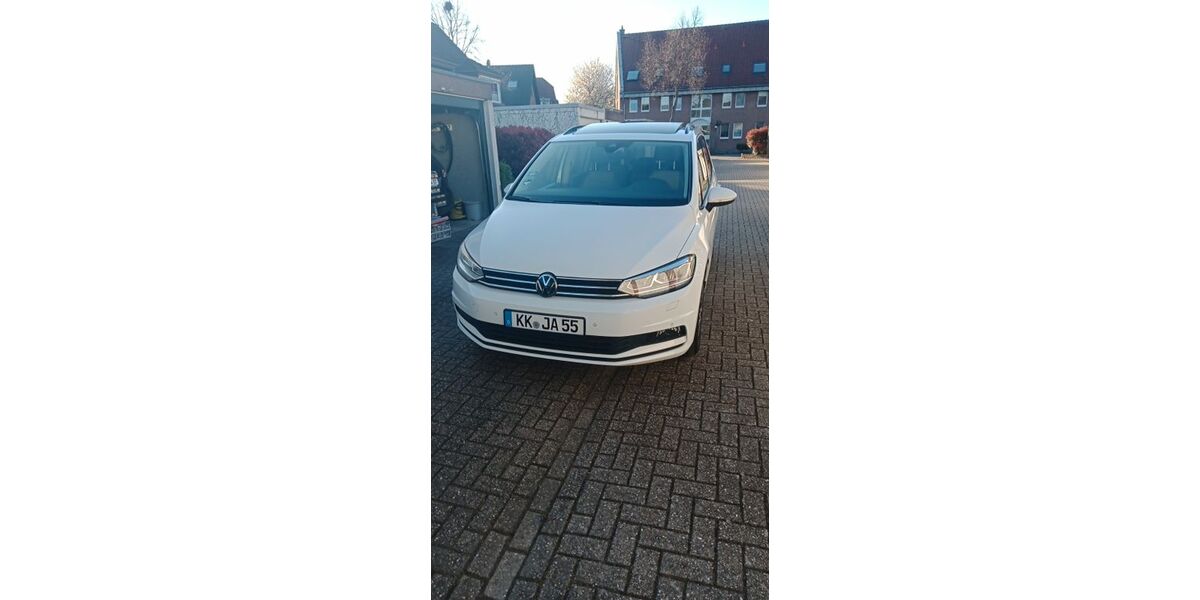 VW Touran 57.700 km 32.999 &euro; Willich 47877