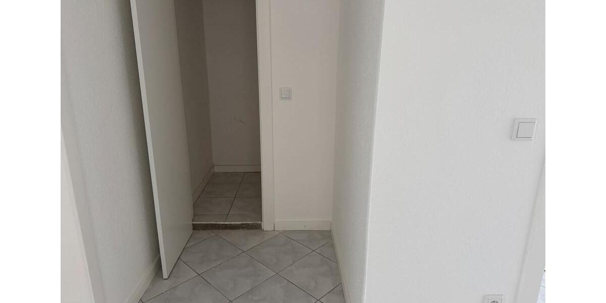 Etagenwohnung Mettmann - 2 Zimmer, 50 m&sup2;, 825&euro; | Angebot:26626208