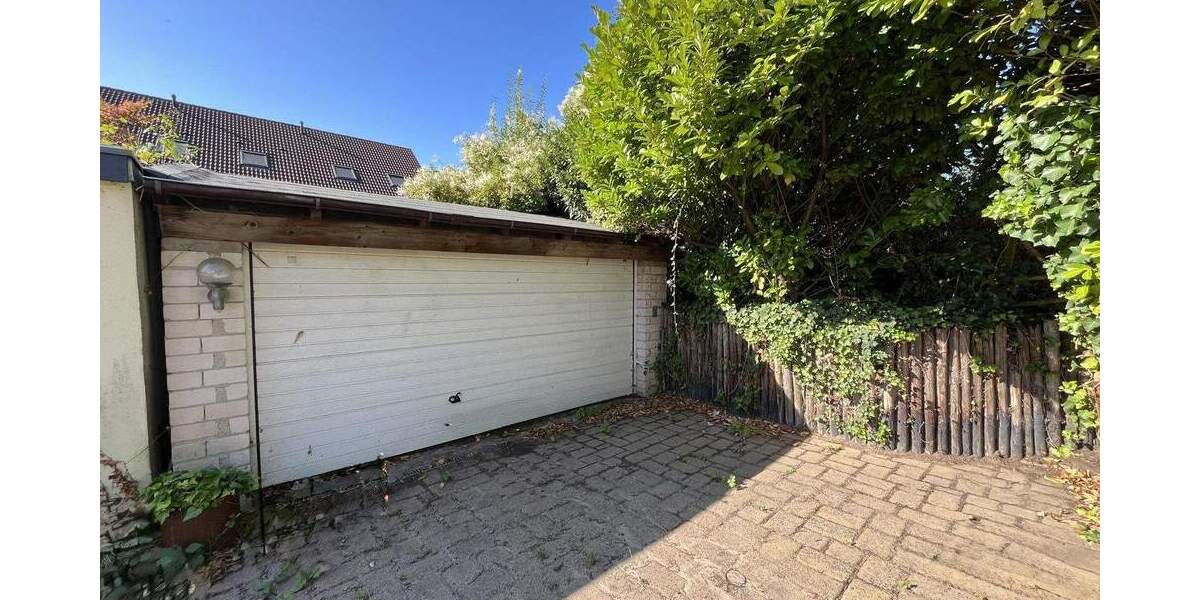 Einfamilienhaus Leverkusen Schlebusch - 6 Zimmer, 173 m&sup2;, 450.000&euro; | Angebot:25675621