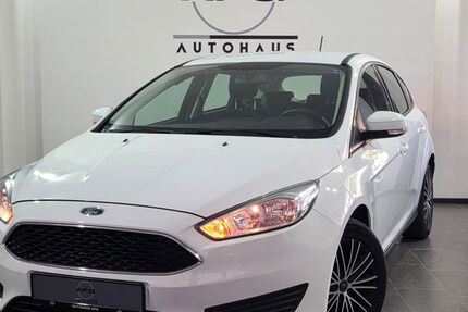 Ford Focus 59.776 km 9.995 &euro; Wuppertal 42285