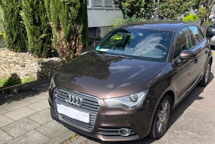 Audi A1 90.500 km 9.400 &euro; Köln 50933