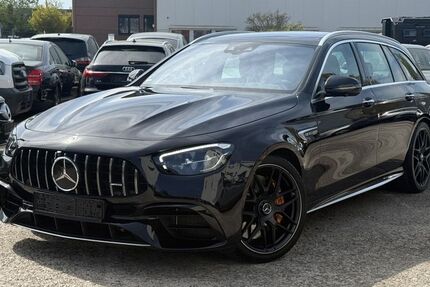 Mercedes-Benz Andere 30.000 km 79.990 &euro; Köln 51105