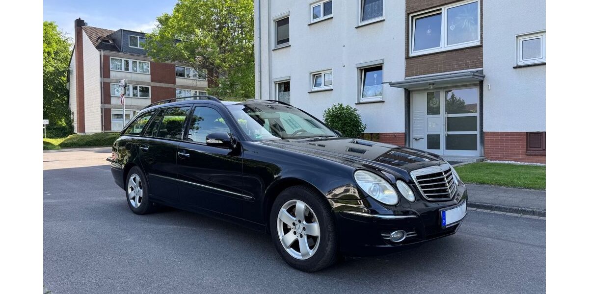Mercedes-Benz E 200 345.000 km 4.400 &euro; Monheim am Rhein 40789