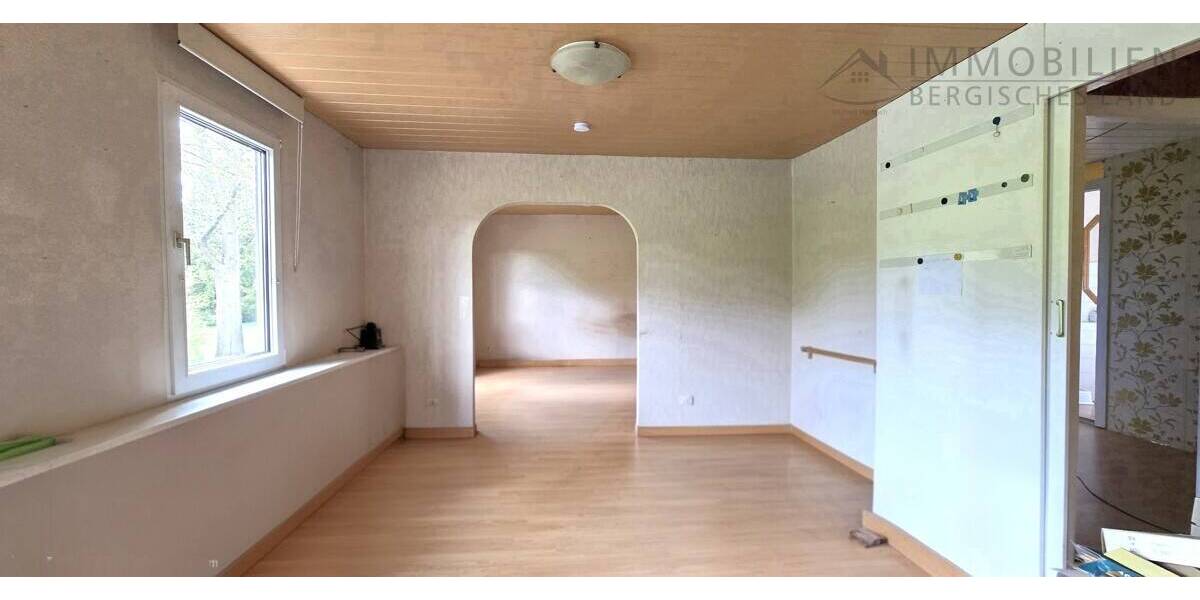 Mehrfamilienhaus, Wohnhaus Hückeswagen Kobeshofen - 8 Zimmer, 190 m&sup2;, 165.000&euro; | Angebot:26306810