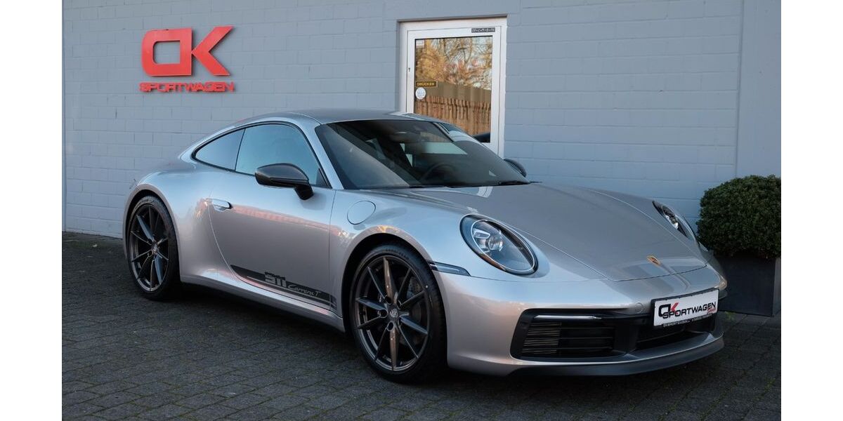 Porsche 992 2.200 km 126.400 &euro; Bergisch Gladbach 51469