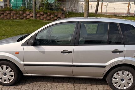 Ford Fusion 223.000 km 1.500 &euro; Grevenbroich 41515