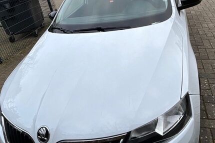 Skoda Rapid 161.000 km 5.950 &euro; Leverkusen 51371