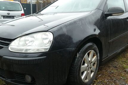 VW Golf 480.000 km 990 &euro; Hilden 40724